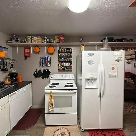 Ez 1 Mile To Fort Sill! Pumpkin Cottage Sleeps 9, Grills, Firepit, Laundry Lawton Exterior photo